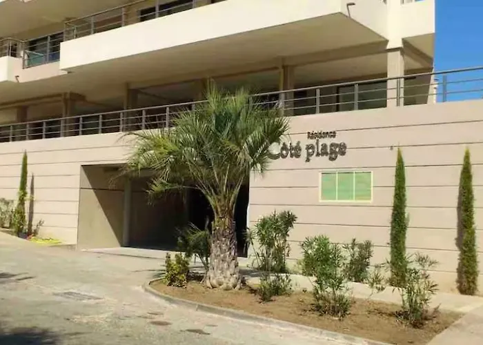 Pieds Dans L Eau * Propriano (Corsica)