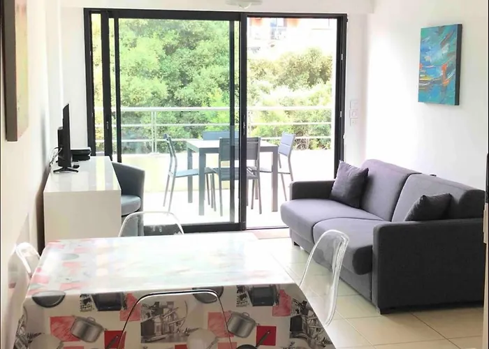 Pieds Dans L Eau * Propriano (Corsica)